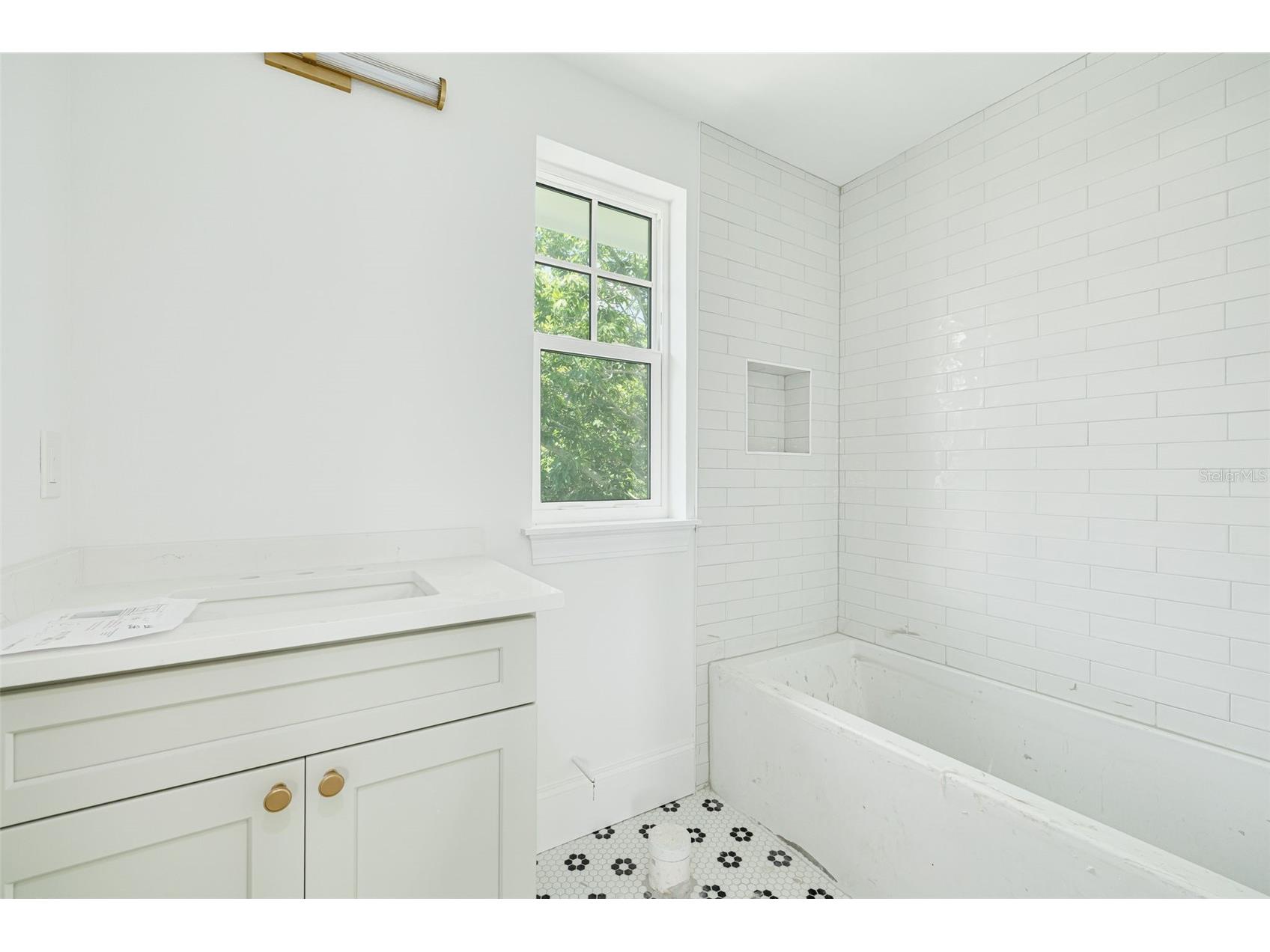 1309 17th Avenue N Saint Petersburg FL 33704 TB8480058 image36