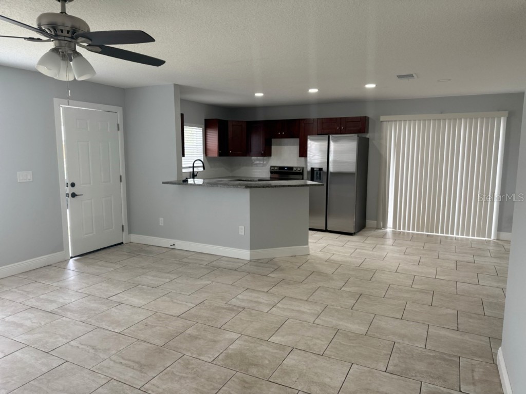 1309 29th Street S Saint Petersburg FL 33712 TB8433459 image3