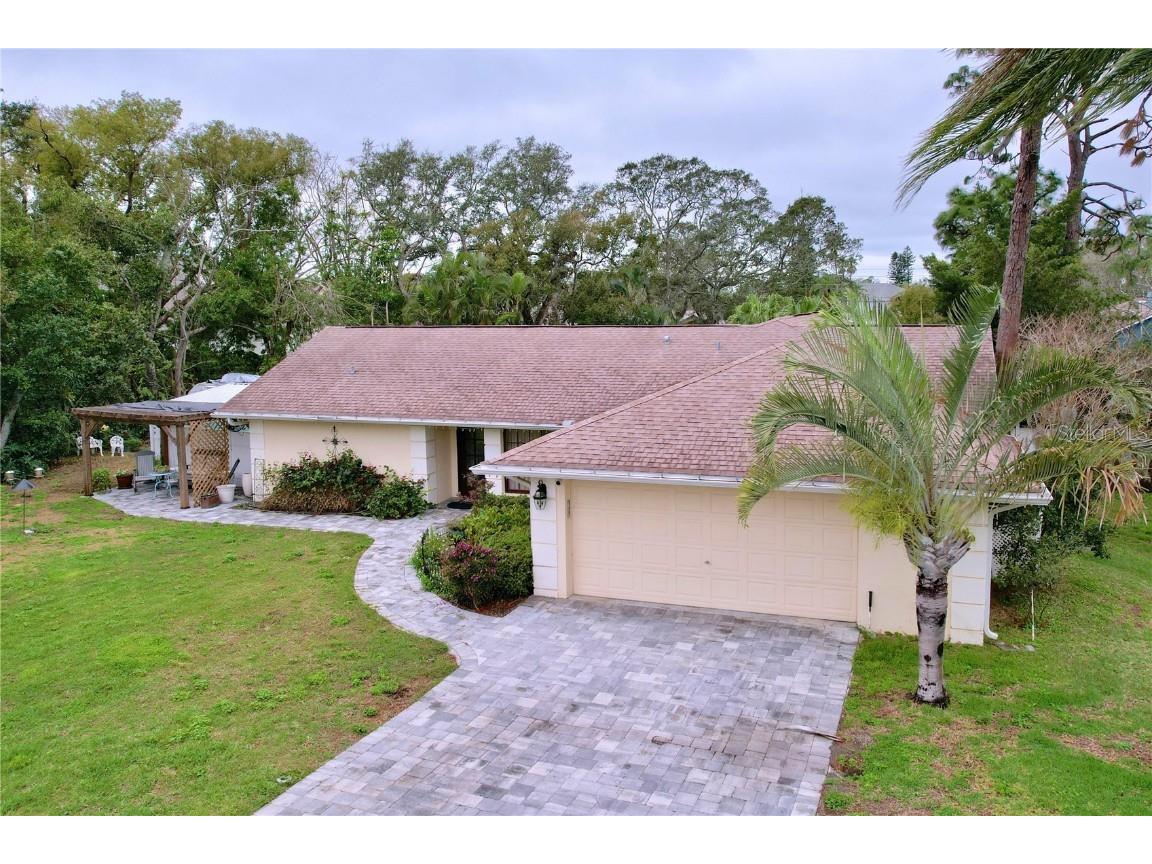1309 Hillside Drive Tarpon Springs FL 34689 TB8355842 image1
