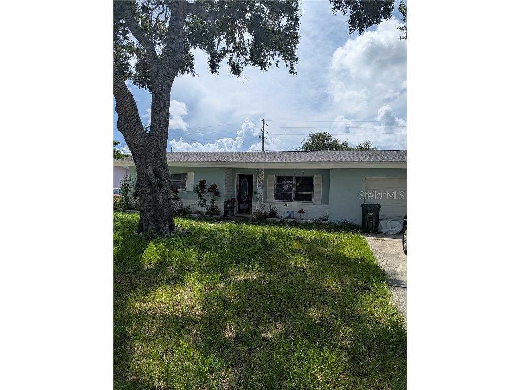 1309 Regina Drive W Largo FL 33770 TB8421928 image1