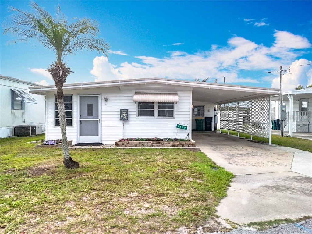 1309 Westland Drive Tavares FL 32778 G5095183 image1