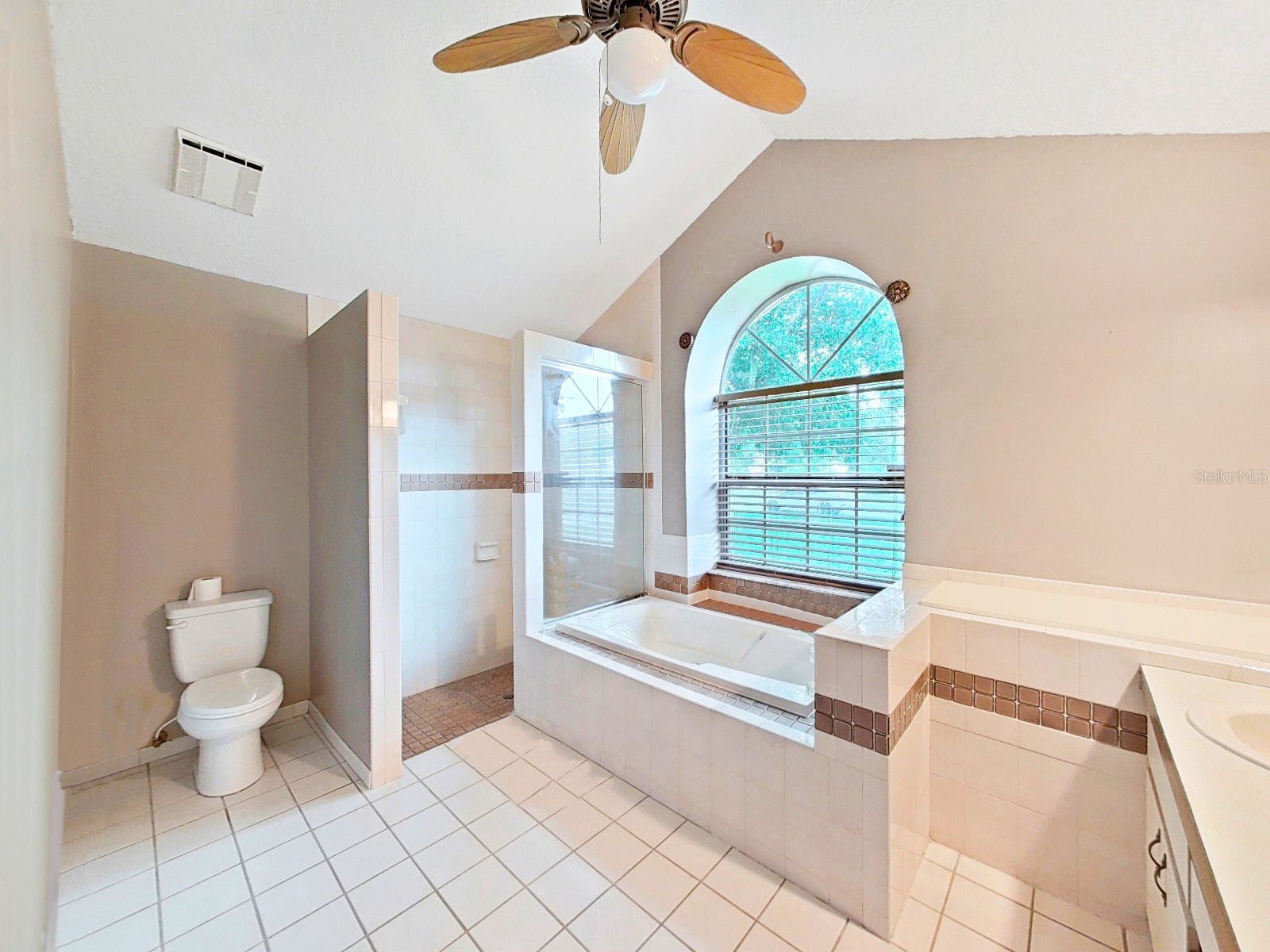 13094 Huntington Woods Avenue Spring Hill FL 34609 TB8511077 image15