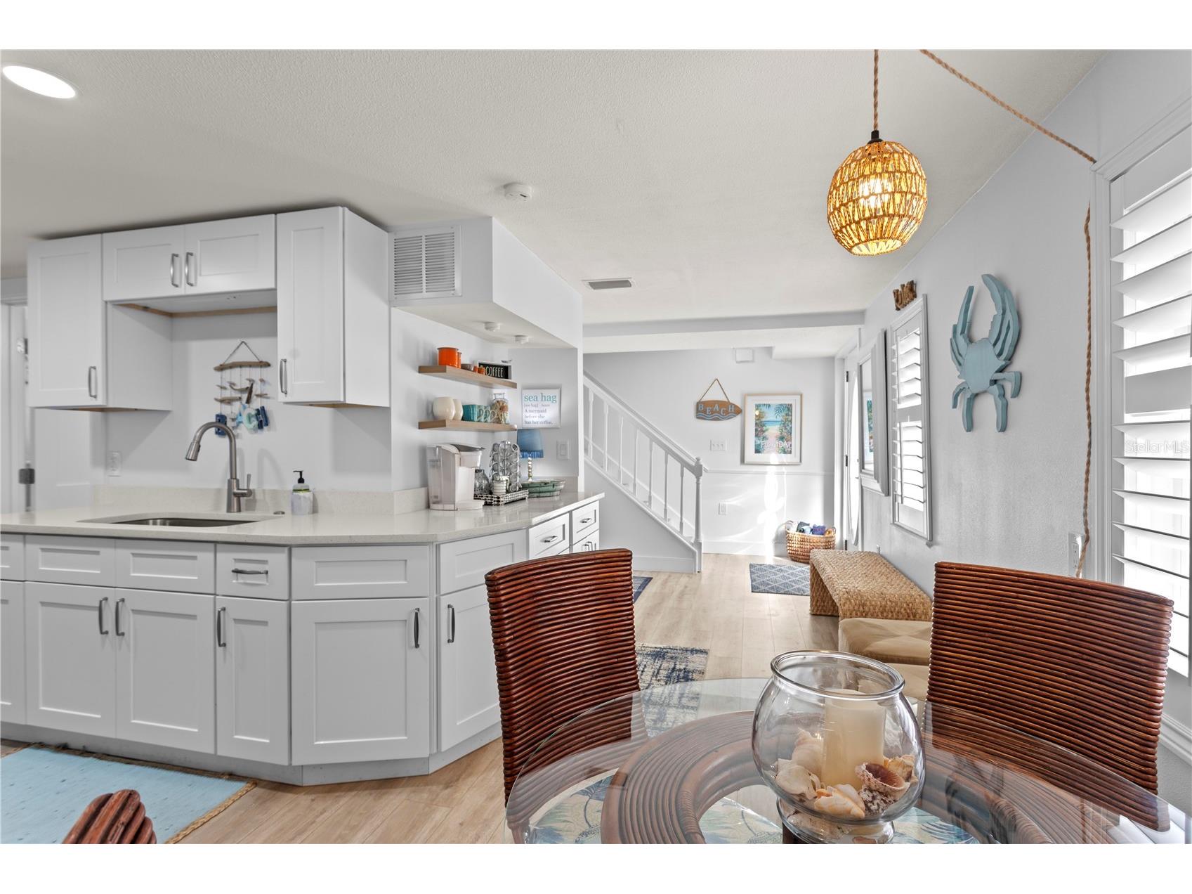 13095 Gulf Lane Madeira Beach FL 33708 TB8502493 image11