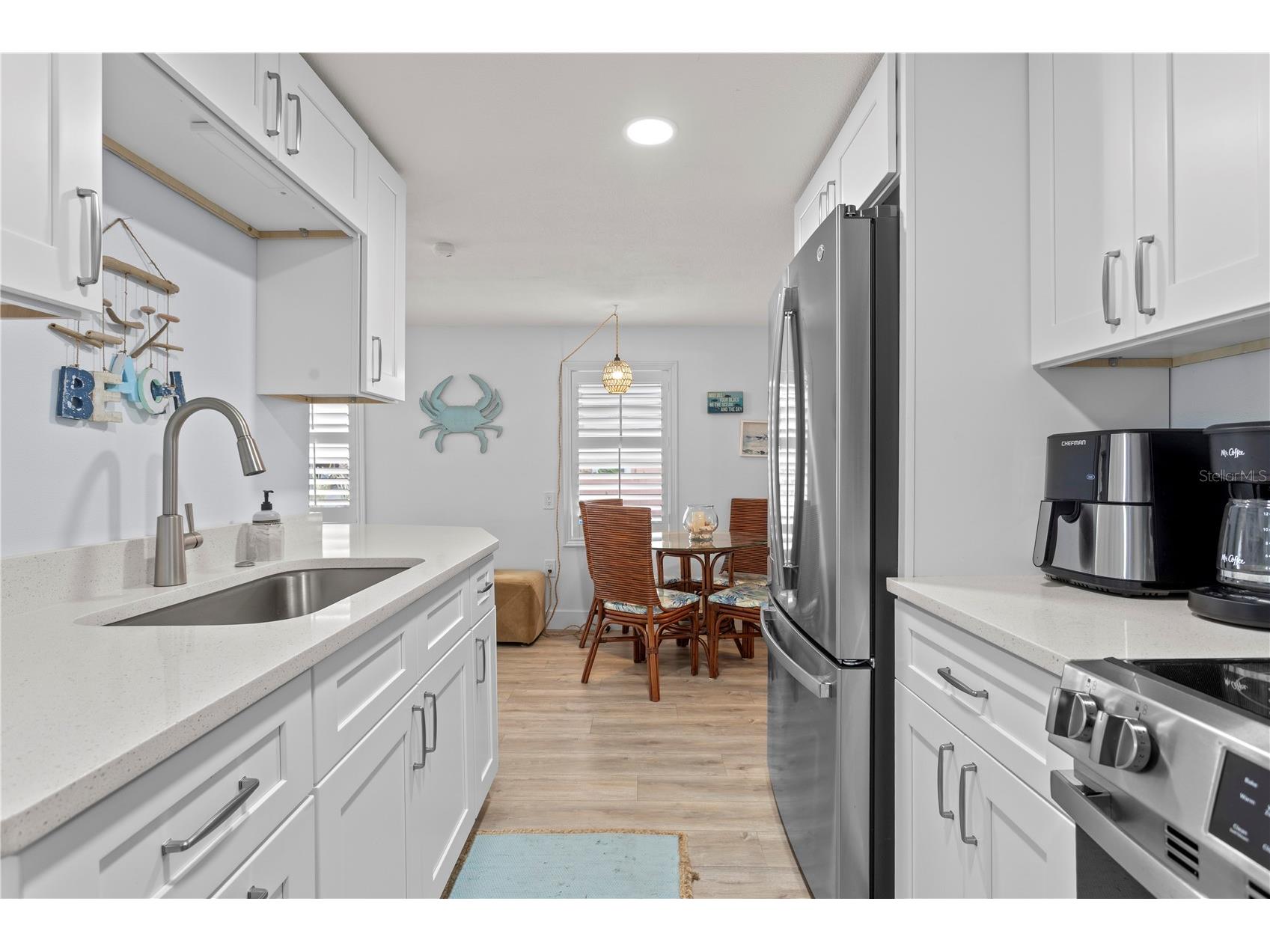 13095 Gulf Lane Madeira Beach FL 33708 TB8502493 image16