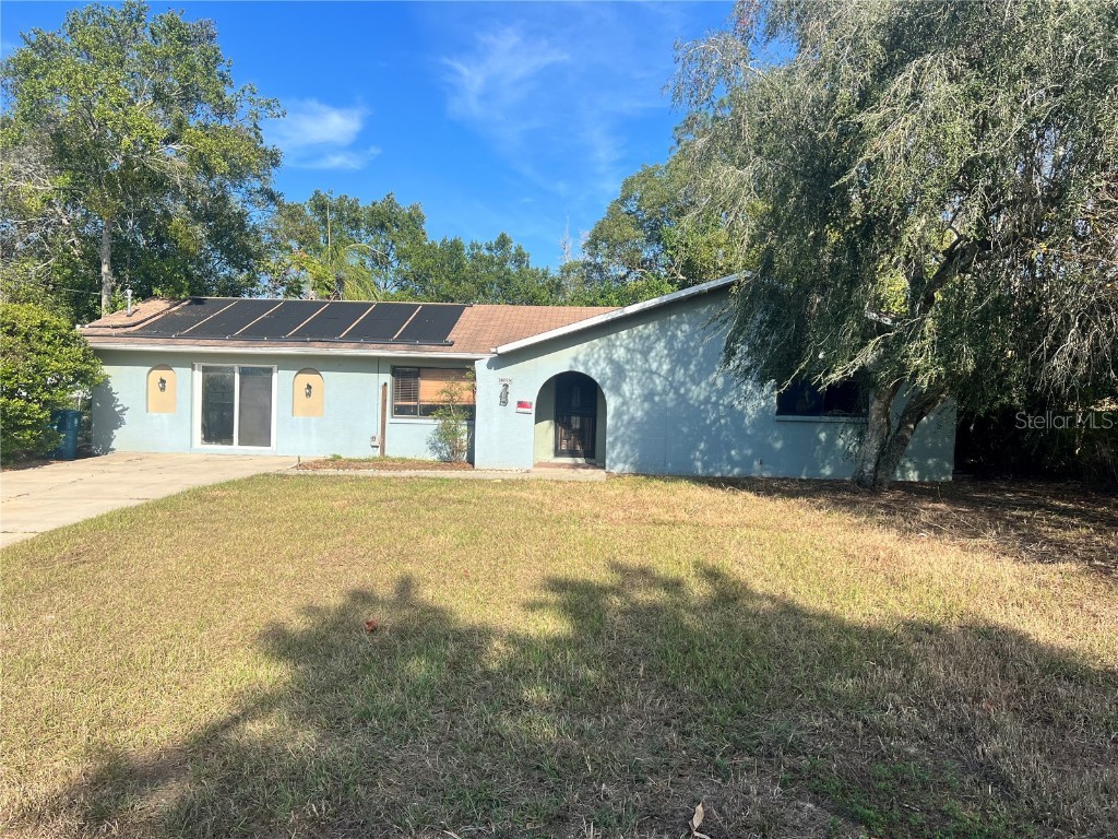 13095 Lawrence Street Spring Hill FL 34609 W7881578 image1