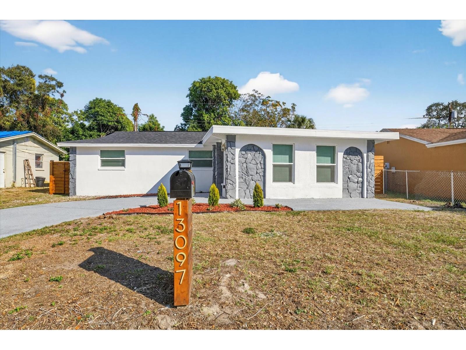 13097 120th Street Largo FL 33778 TB8449834 image1