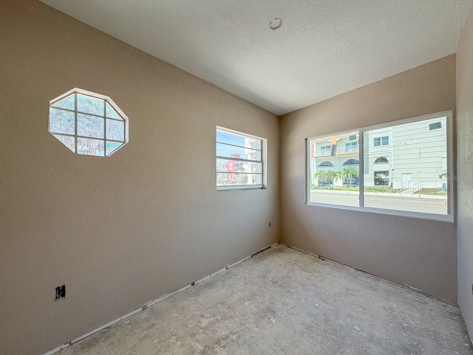 13098 Gulf Boulevard Madeira Beach FL 33708 TB8508079 image31