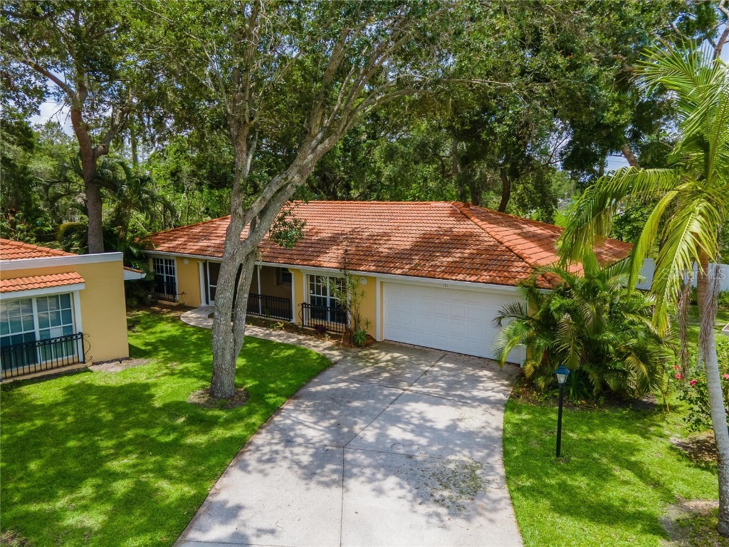 131 49th Court E Palmetto FL 34221 A4575087 image1