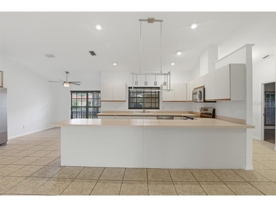 131 49th Court E Palmetto FL 34221 A4674428 image19