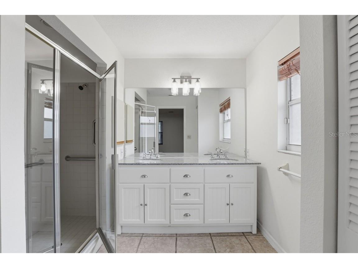 131 49th Court E Palmetto FL 34221 A4674428 image32