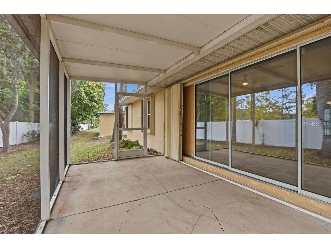 131 49th Court E Palmetto FL 34221 A4674428 image36