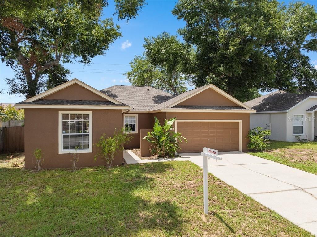 131 Bluff Pass Drive Eustis FL 32726 O6226573 image1