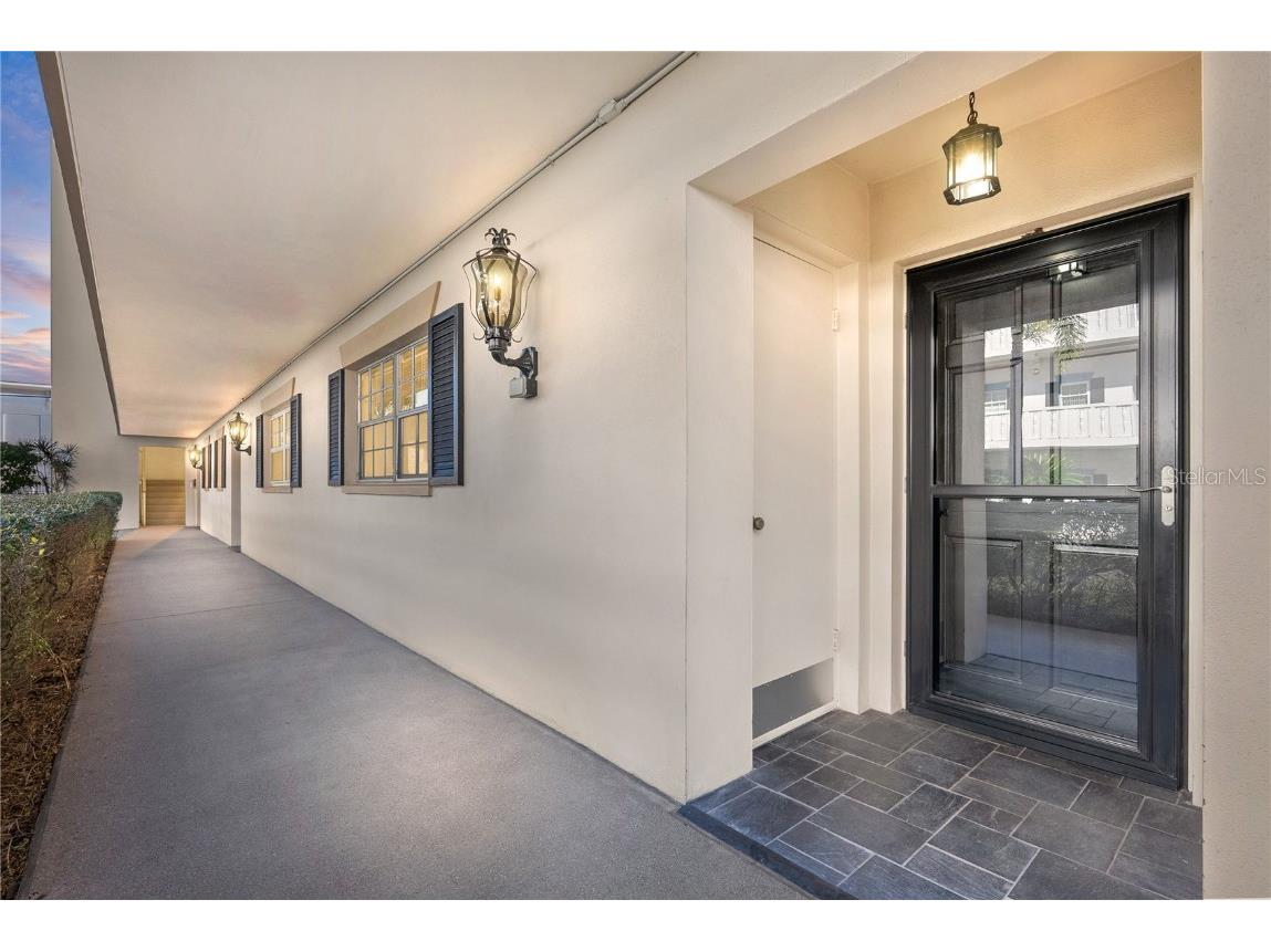 131 Bluff View Drive #103 Belleair Bluffs FL 33770 - BELLEAIR CAUSEWAY INTRACOASTAL TB8429887 image5