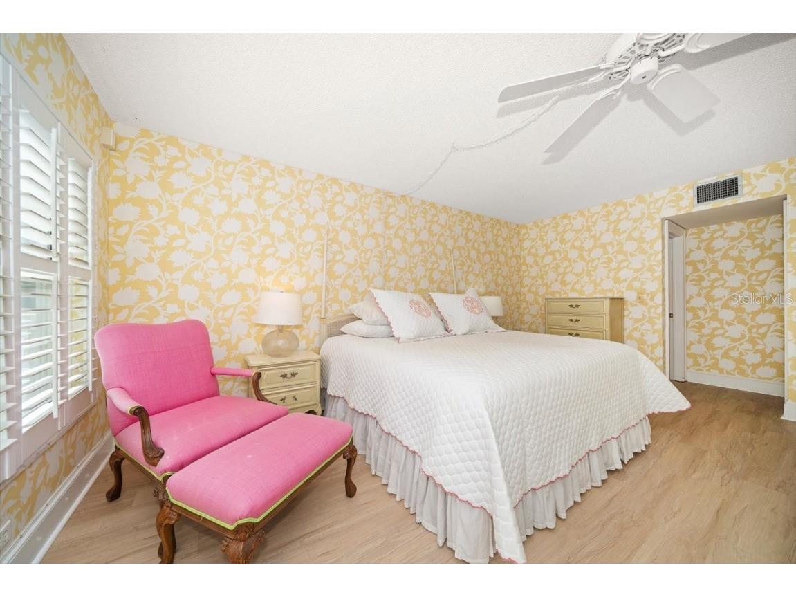 131 Bluff View Drive #104 Belleair Bluffs FL 33770 TB8445102 image18