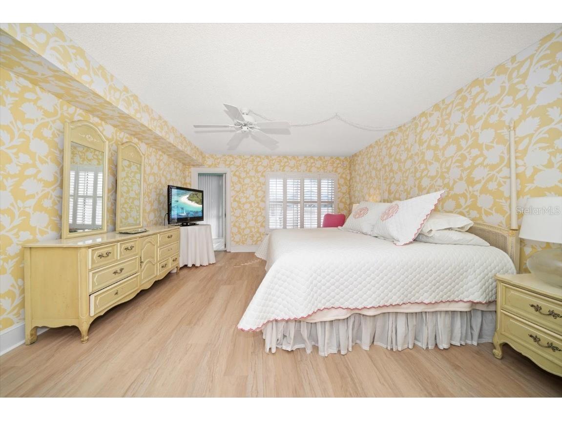 131 Bluff View Drive #104 Belleair Bluffs FL 33770 TB8445102 image21