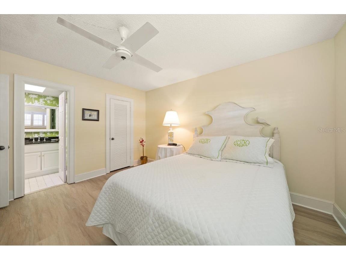 131 Bluff View Drive #104 Belleair Bluffs FL 33770 TB8445102 image25