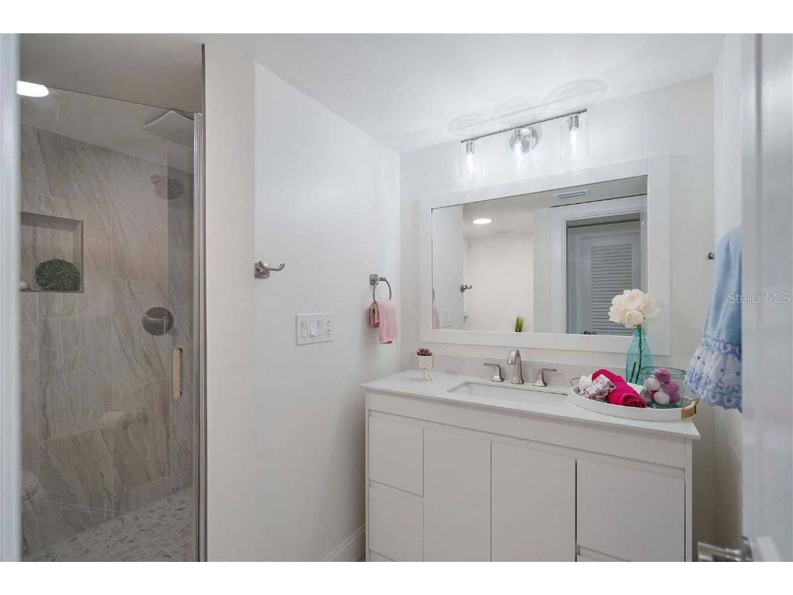 131 Bluff View Drive #109 Belleair Bluffs FL 33770 TB8427836 image18