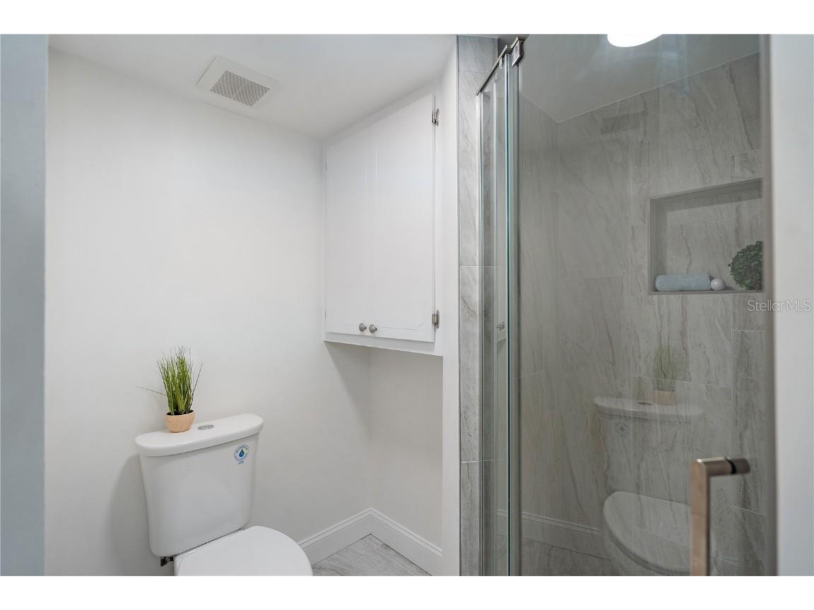 131 Bluff View Drive #109 Belleair Bluffs FL 33770 TB8427836 image19