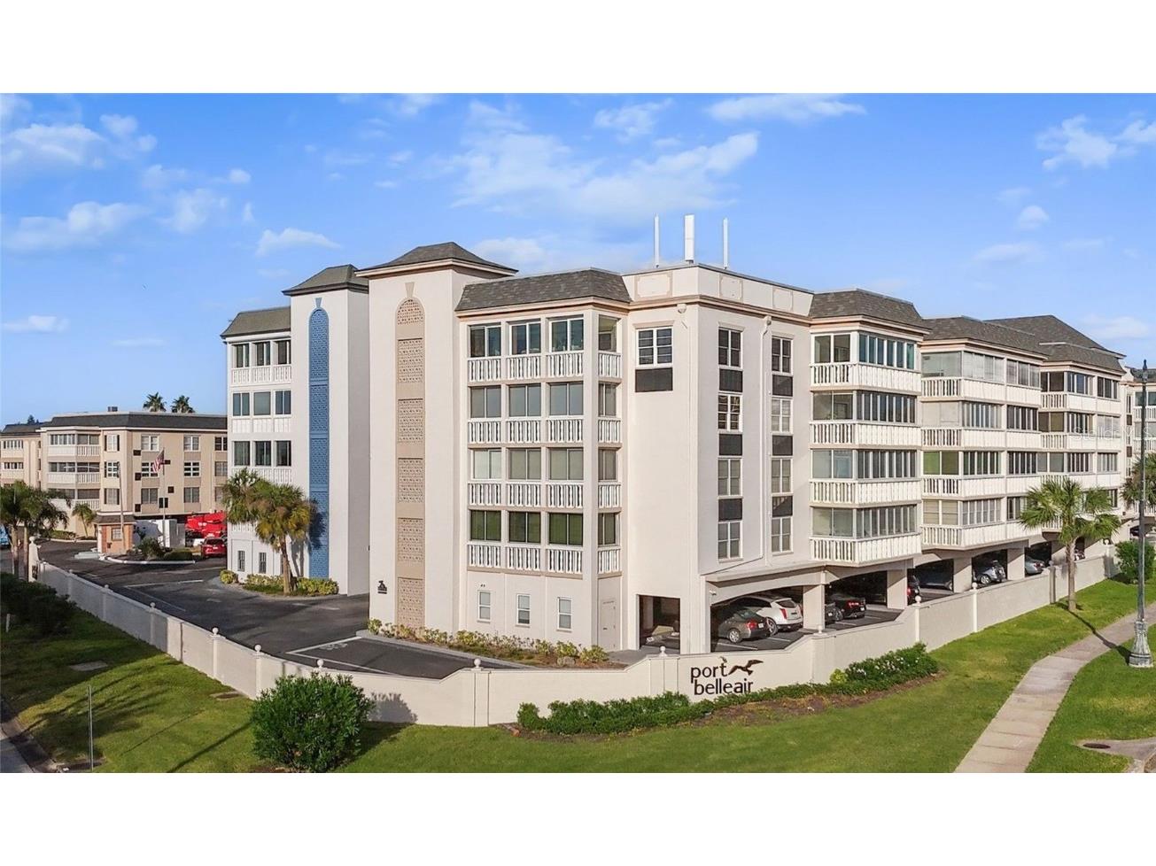 131 Bluff View Drive #109 Belleair Bluffs FL 33770 TB8427836 image2