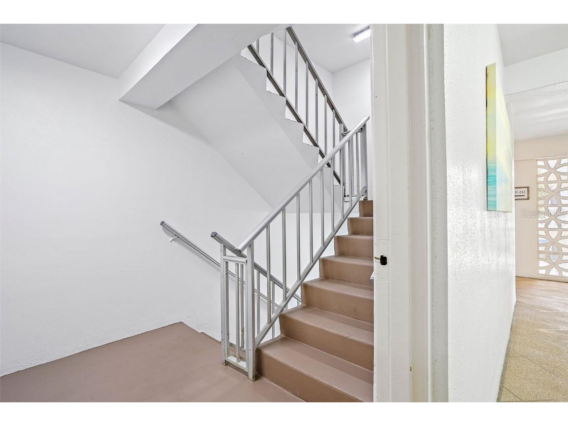 131 Bluff View Drive #109 Belleair Bluffs FL 33770 TB8427836 image35