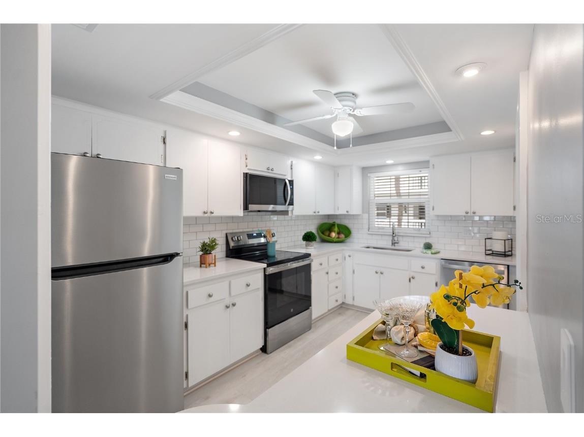 131 Bluff View Drive #109 Belleair Bluffs FL 33770 TB8427836 image8