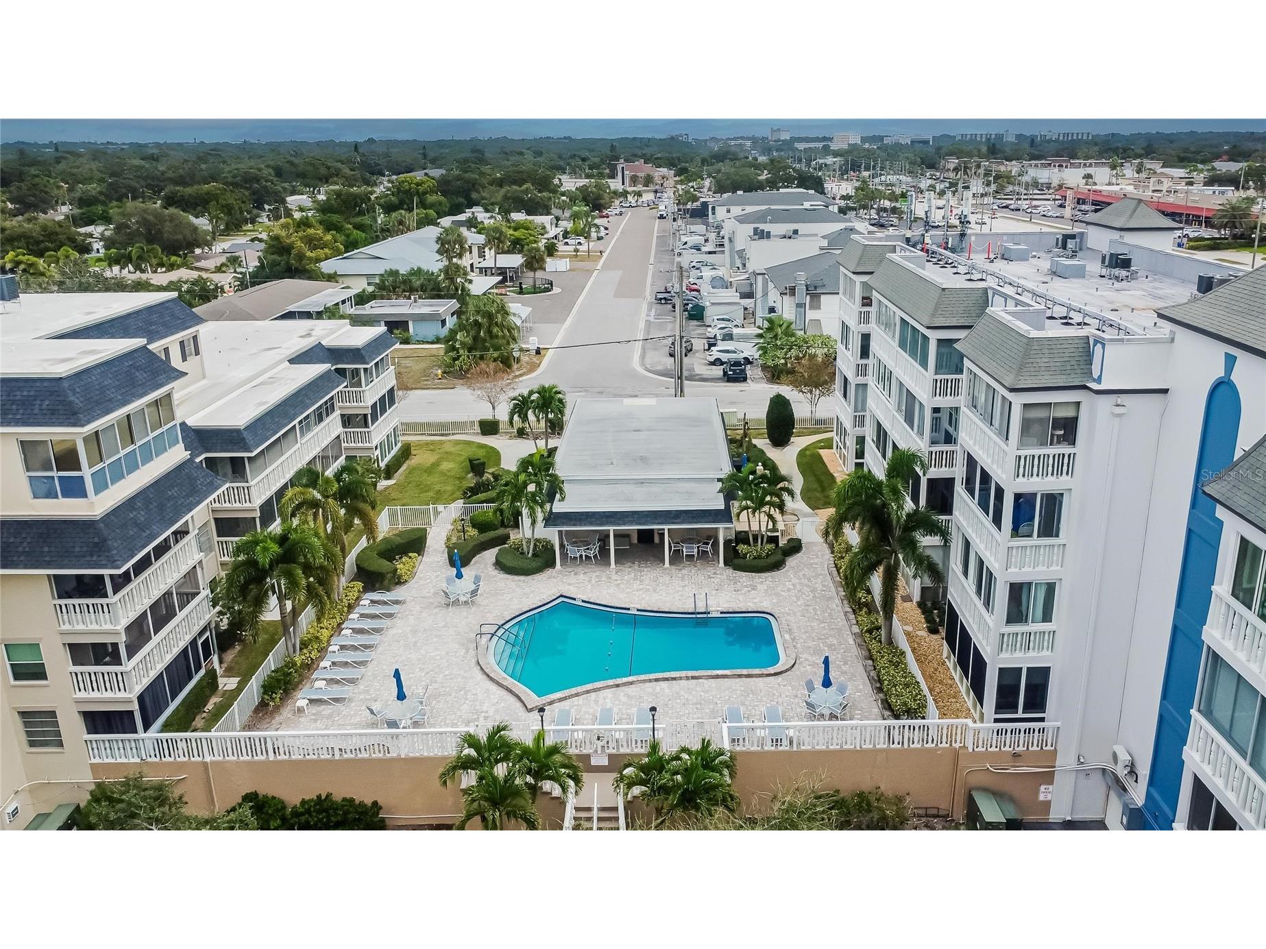 131 Bluff View Drive #203 Belleair Bluffs FL 33770 TB8483373 image32