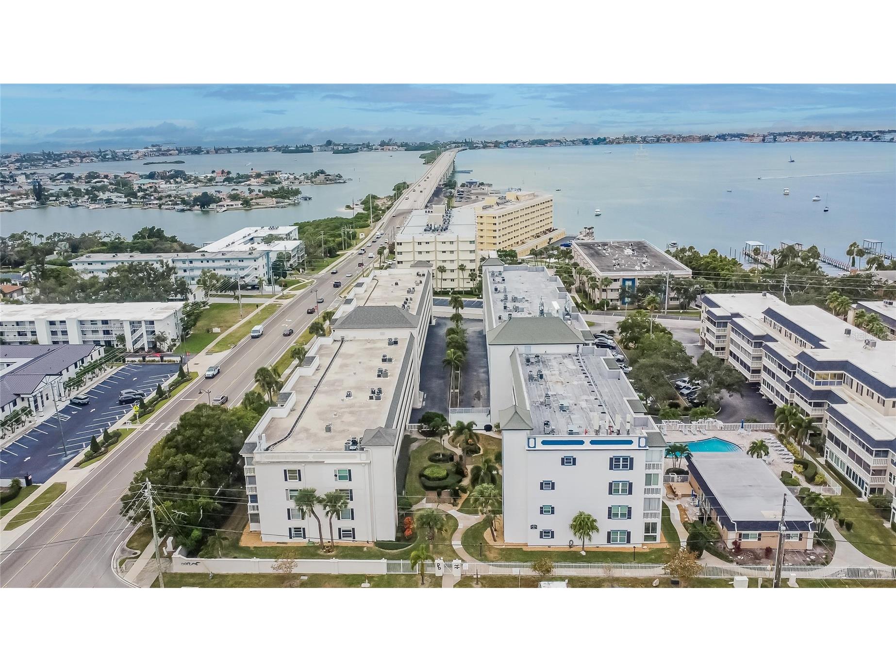 131 Bluff View Drive #203 Belleair Bluffs FL 33770 TB8483373 image39