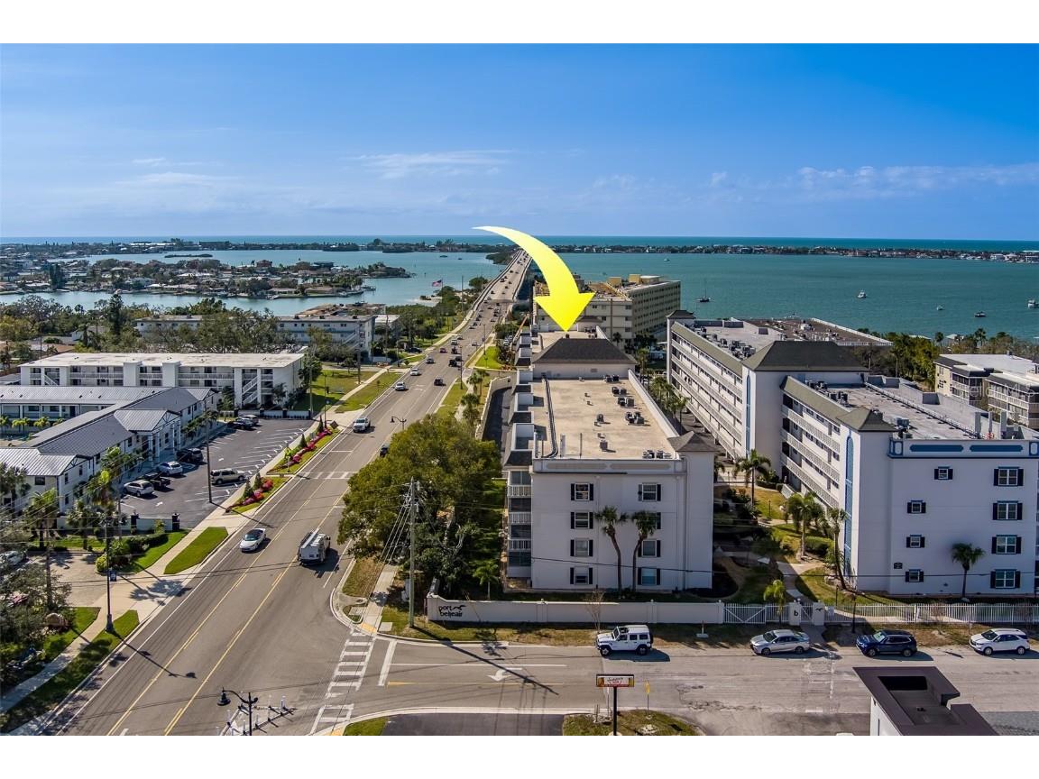 131 Bluff View Drive #208 Belleair Bluffs FL 33770 - BELLEAIR CAUSEWAY INTRACOASTAL TB8352437 image1