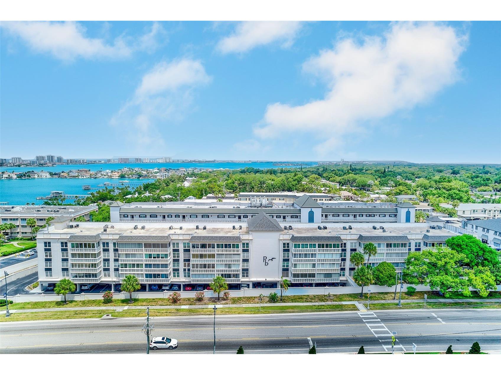 131 Bluff View Drive #401 Belleair Bluffs FL 33770 TB8504757 image1