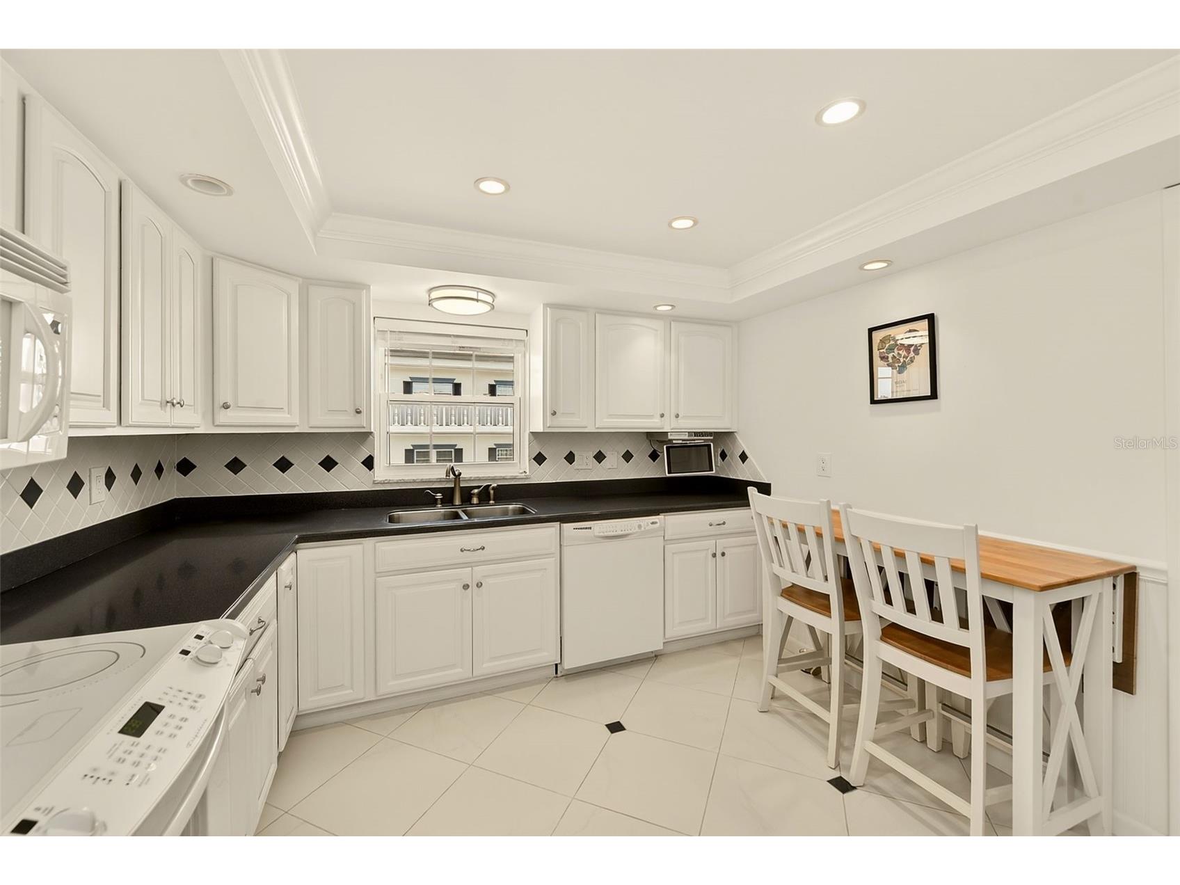131 Bluff View Drive #401 Belleair Bluffs FL 33770 TB8504757 image14