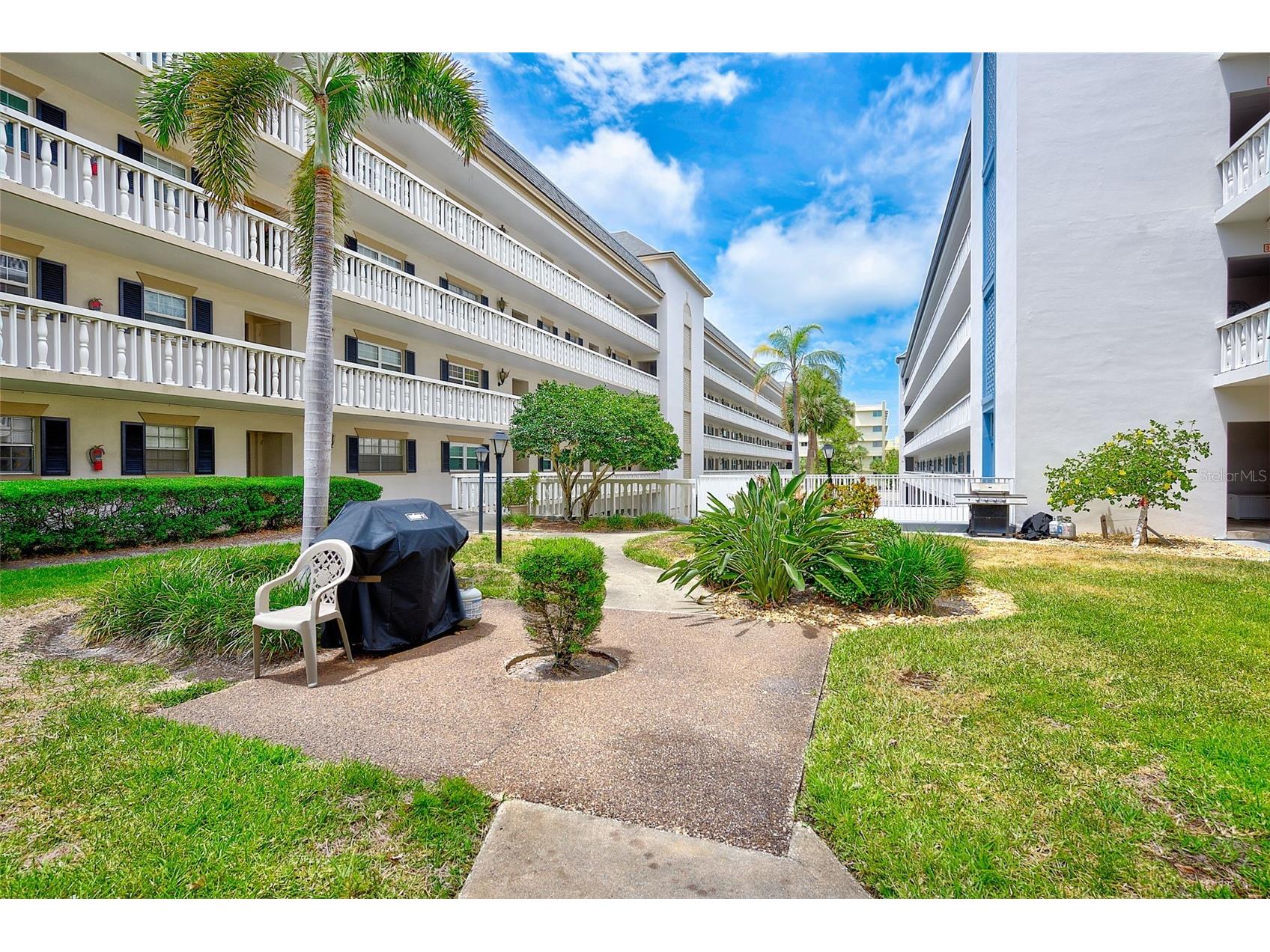 131 Bluff View Drive #401 Belleair Bluffs FL 33770 TB8504757 image38