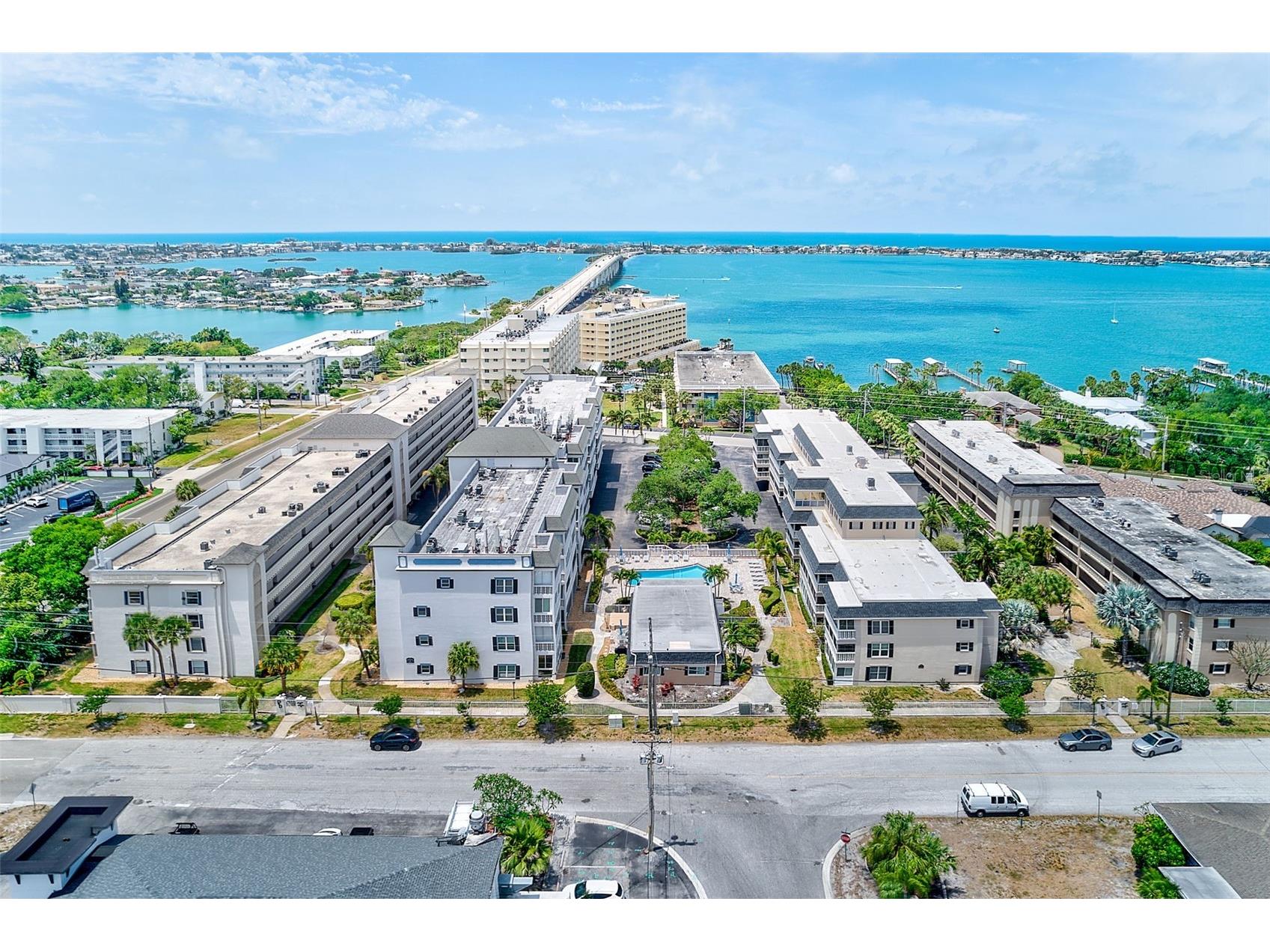 131 Bluff View Drive #401 Belleair Bluffs FL 33770 TB8504757 image44