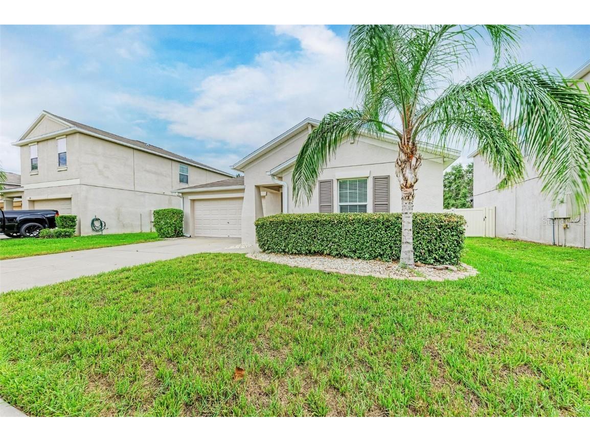 131 Cascade Bend Drive Ruskin FL 33570 A4581698 image1