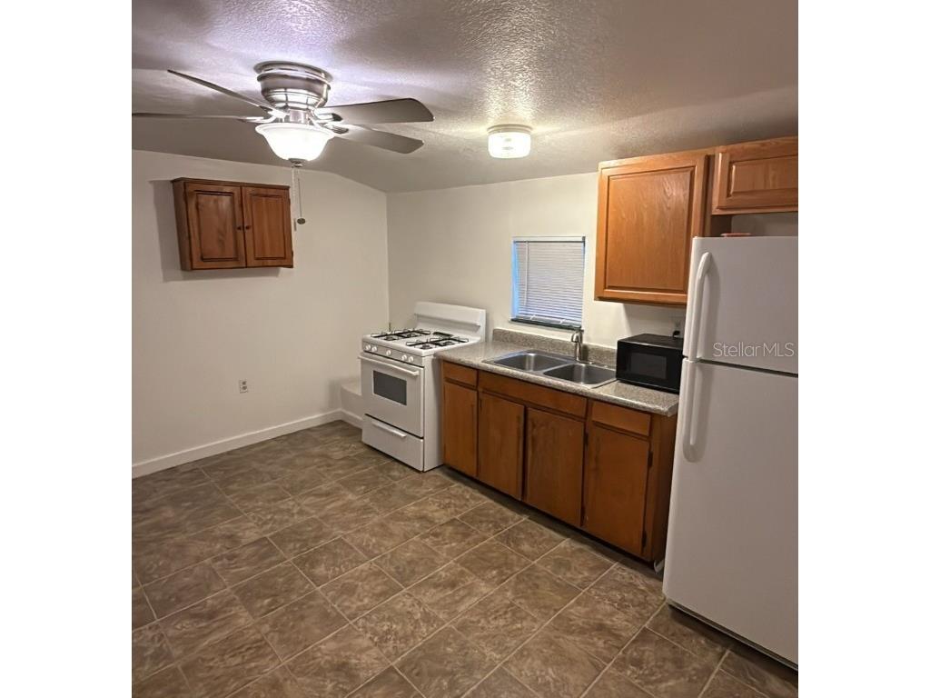 131 Cottage Lane Daytona Beach FL 32114 O6341767 image2