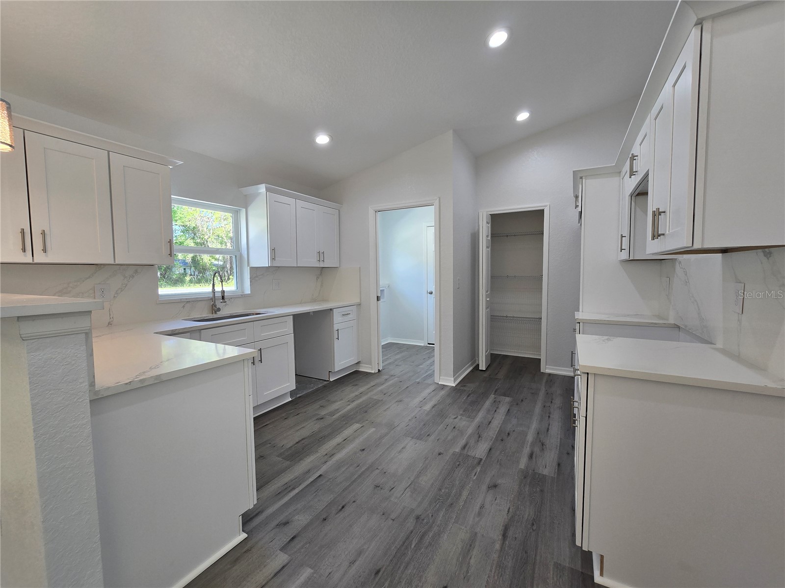 131 Fisher Road Ocklawaha FL 32179 OM717563 image38