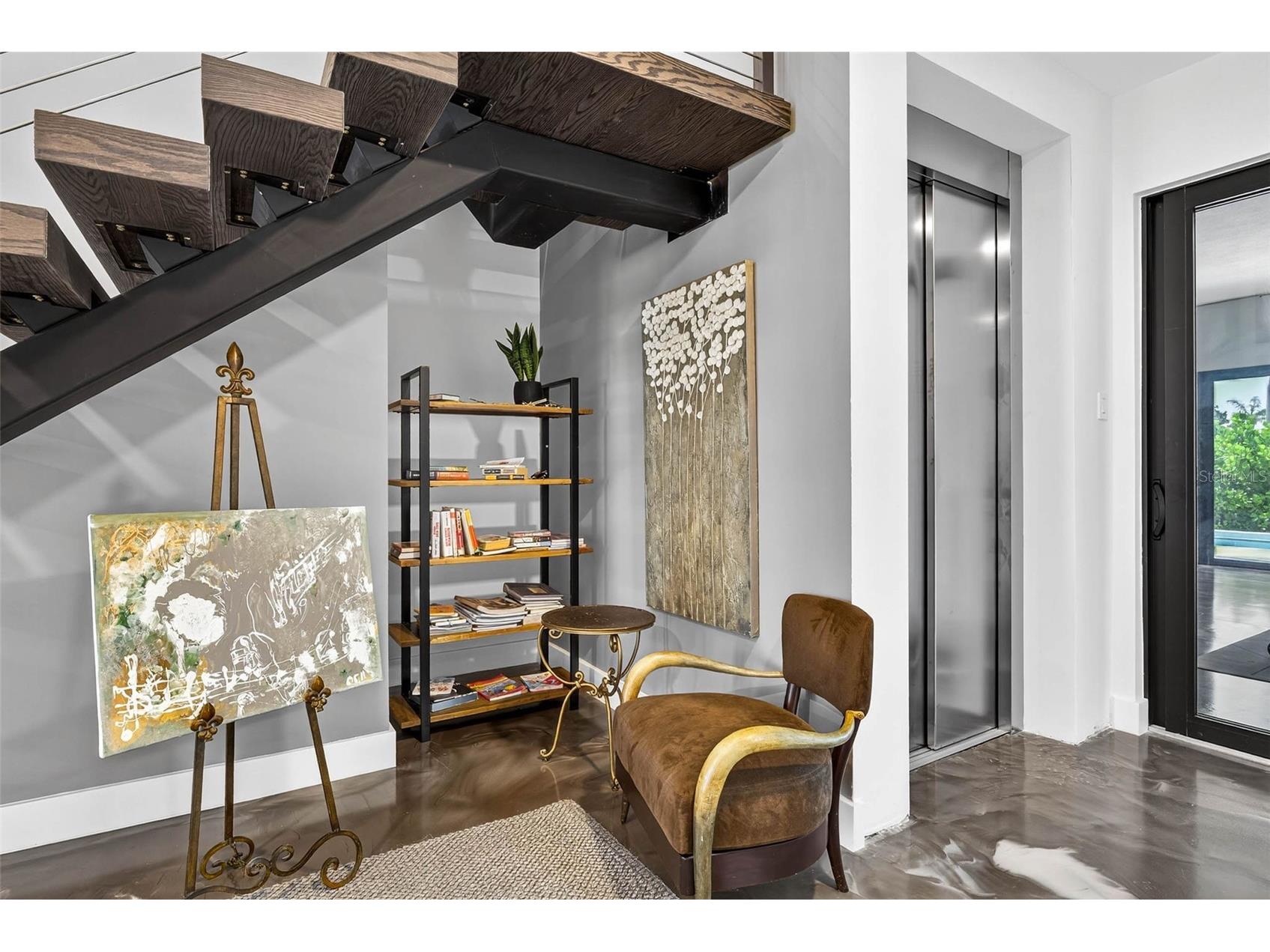 131 Forest Hills Drive Redington Shores FL 33708 TB8399767 image3