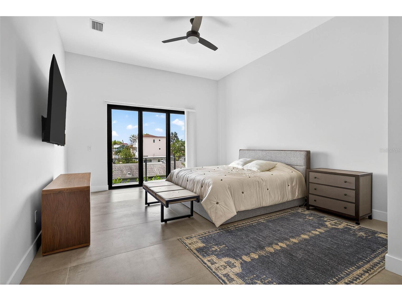131 Forest Hills Drive Redington Shores FL 33708 TB8399767 image32