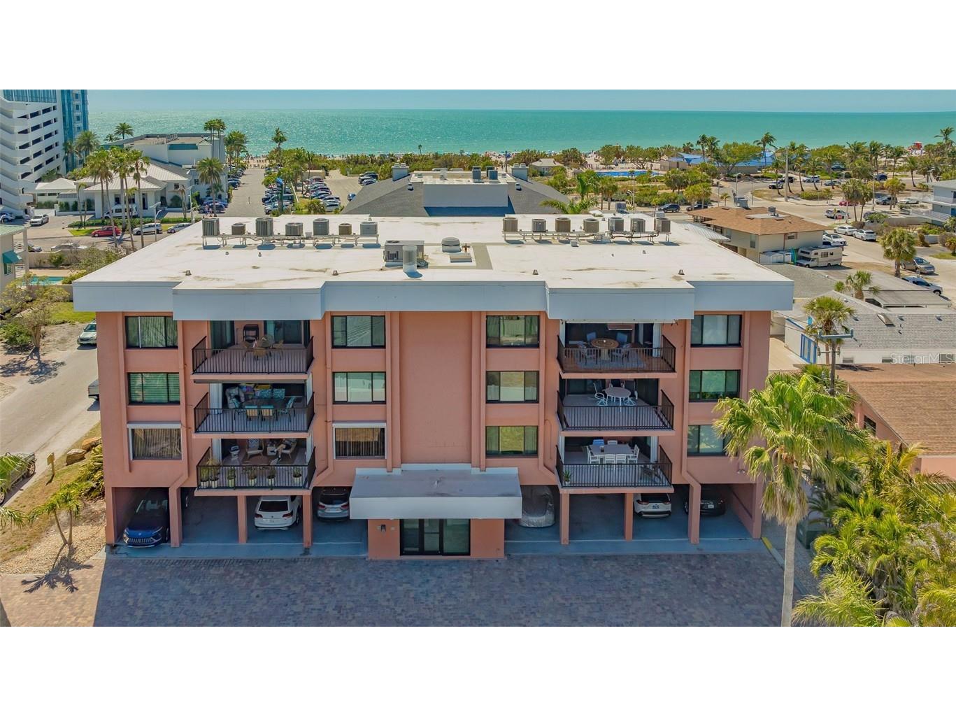 131 Garfield Drive #4D Sarasota FL 34236 A4644670 image1