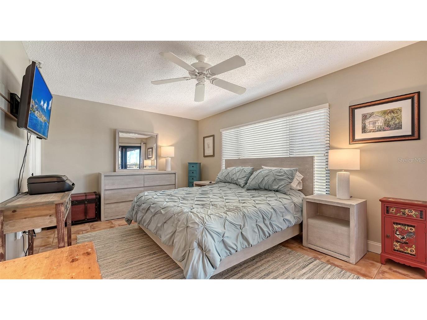 131 Garfield Drive #4D Sarasota FL 34236 A4644670 image12