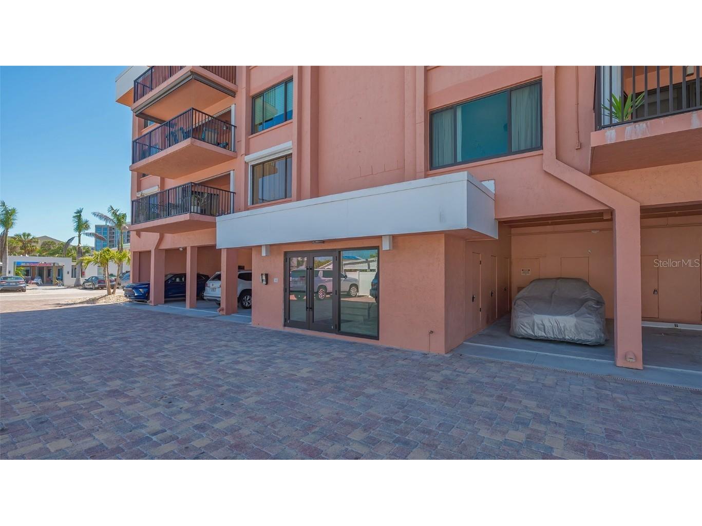 131 Garfield Drive #4D Sarasota FL 34236 A4644670 image17