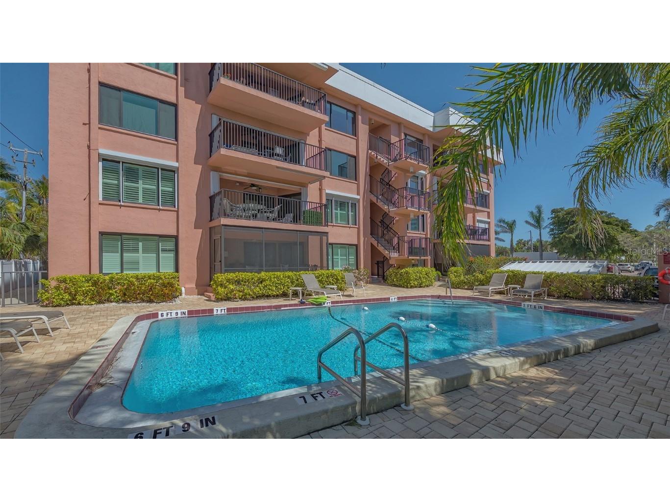 131 Garfield Drive #4D Sarasota FL 34236 A4644670 image19