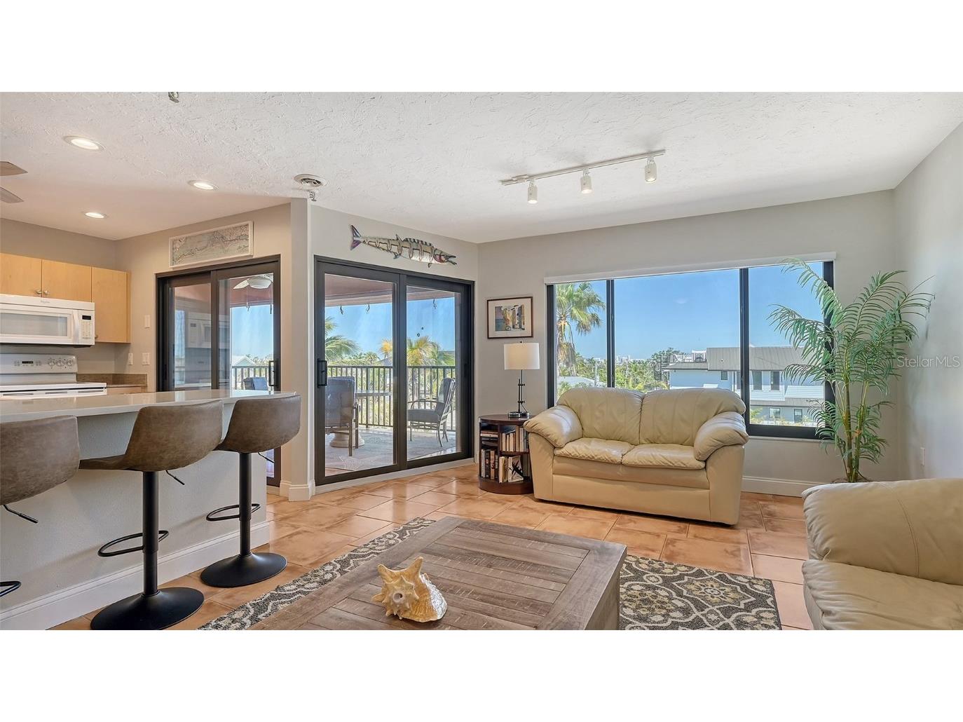 131 Garfield Drive #4D Sarasota FL 34236 A4644670 image6