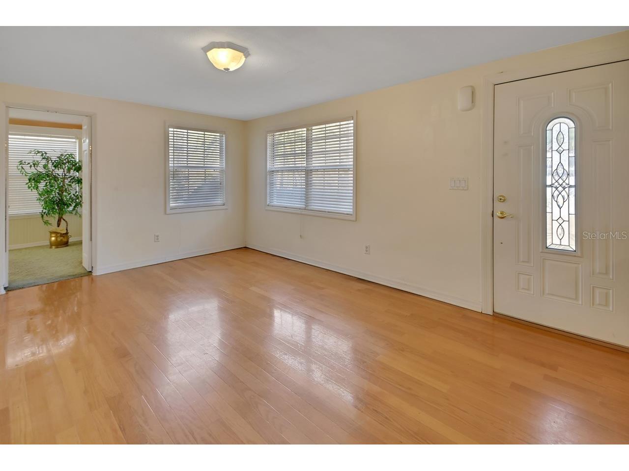 131 Lucerne Drive Debary FL 32713 V4947113 image2