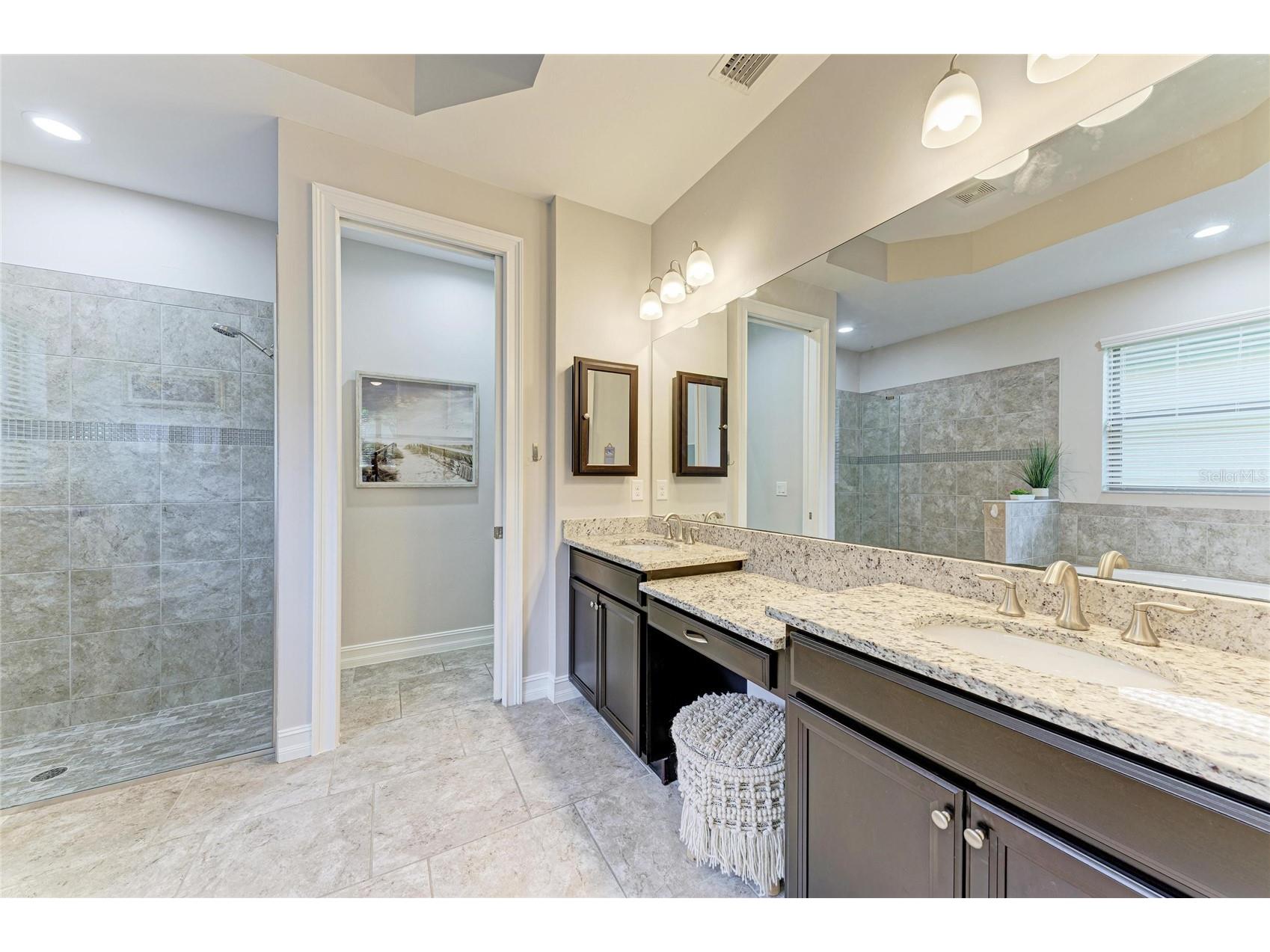 131 Maraviya Boulevard Nokomis FL 34275 A4674530 image34