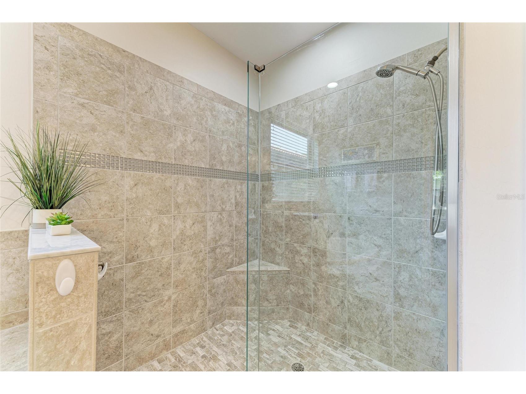 131 Maraviya Boulevard Nokomis FL 34275 A4674530 image36