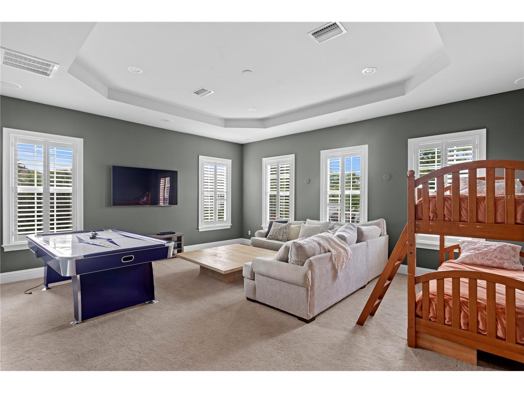 131 Miramar Boulevard NE Saint Petersburg FL 33704 TB8484463 image37