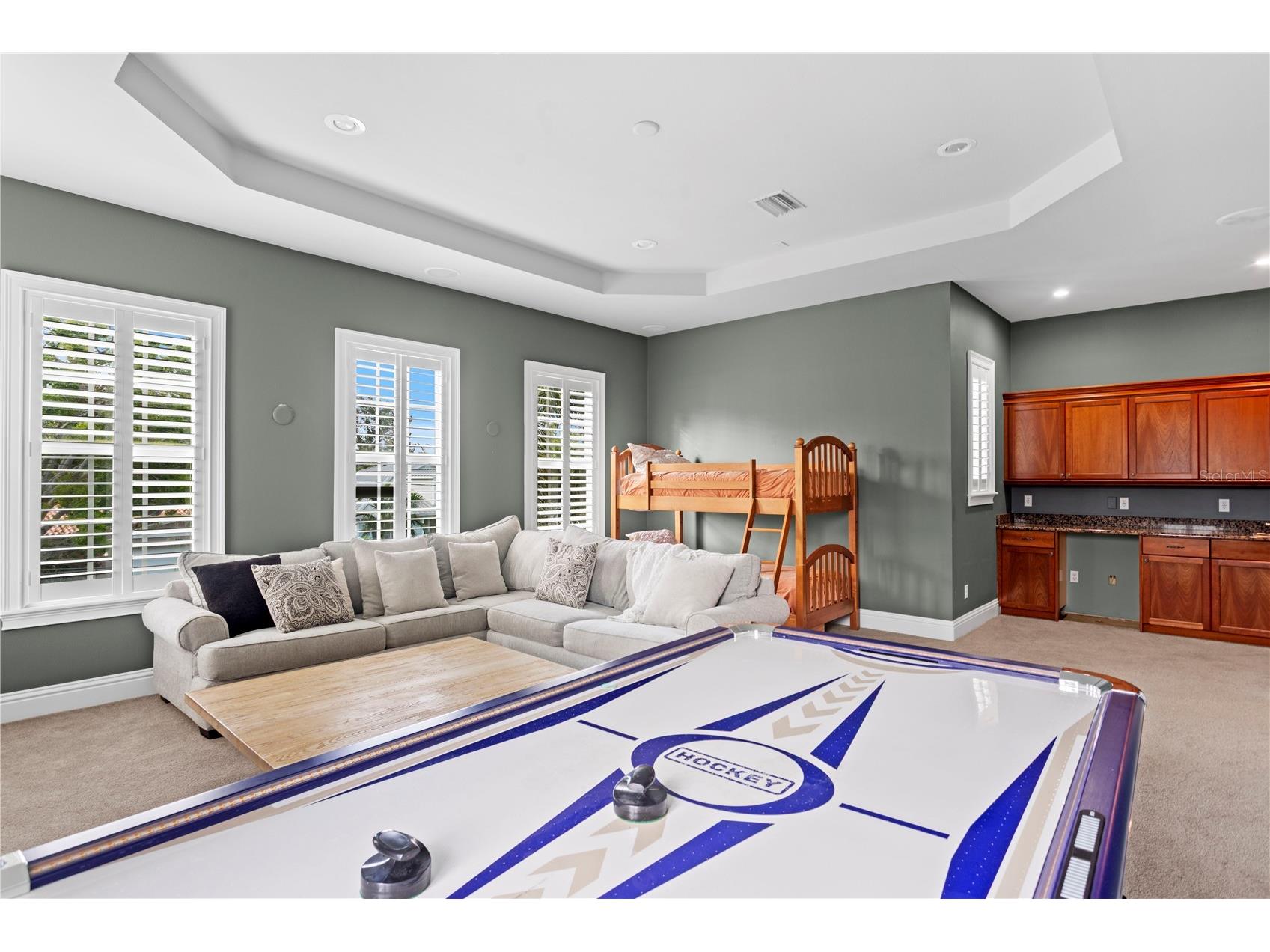131 Miramar Boulevard NE Saint Petersburg FL 33704 TB8484463 image38