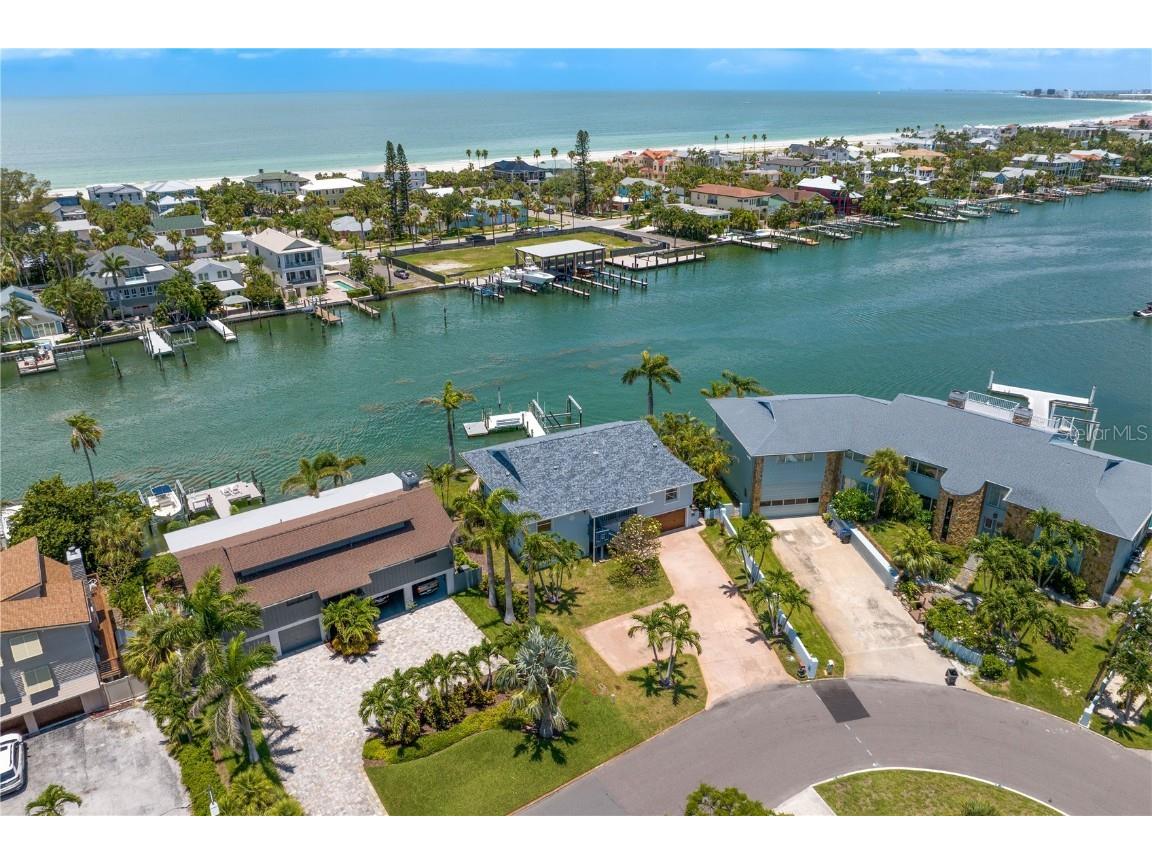 131 N Tessier Drive Saint Pete Beach FL 33706 - PASS A GRILLE BACK CHANNEL TB8403618 image1