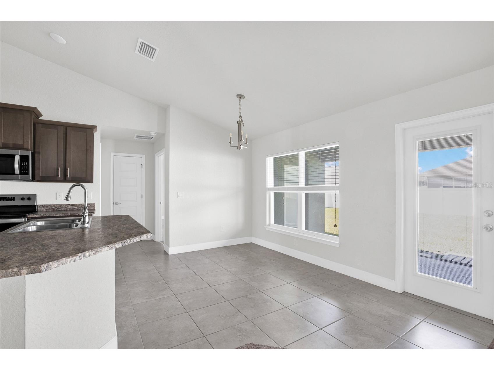 131 NW 42nd Place Ocala FL 34475 OM724184 image7