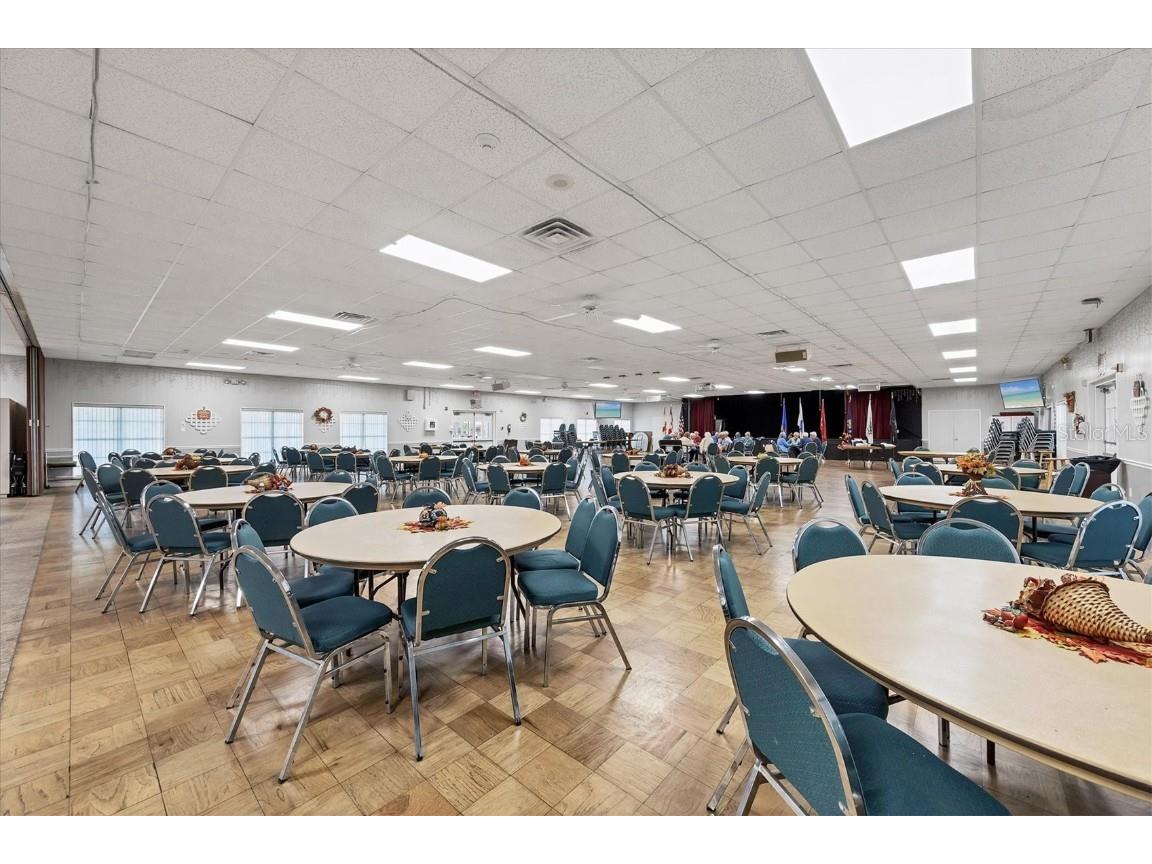 131 Oakwood Lane Sarasota FL 34237 A4671426 image28